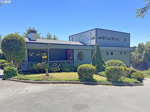 $1,198,000 | 15422 Southwind Lane, Brookings, OR 97415