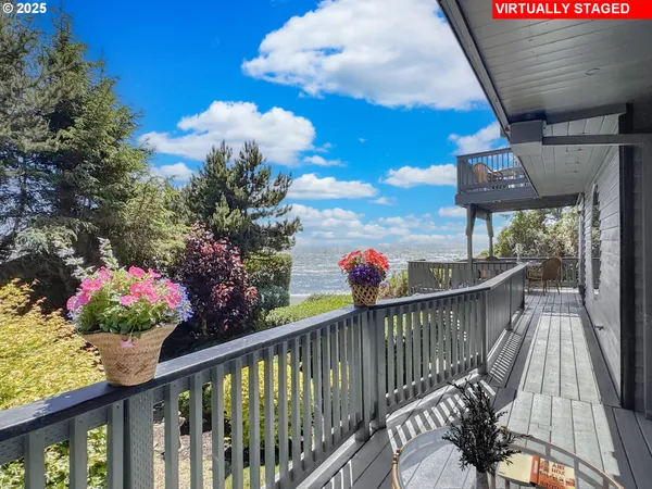 $1,198,000 | 15422 Southwind Lane, Brookings, OR 97415