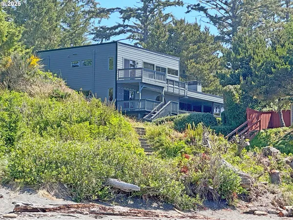 $1,198,000 | 15422 Southwind Lane, Brookings, OR 97415