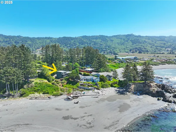 $1,198,000 | 15422 Southwind Lane, Brookings, OR 97415