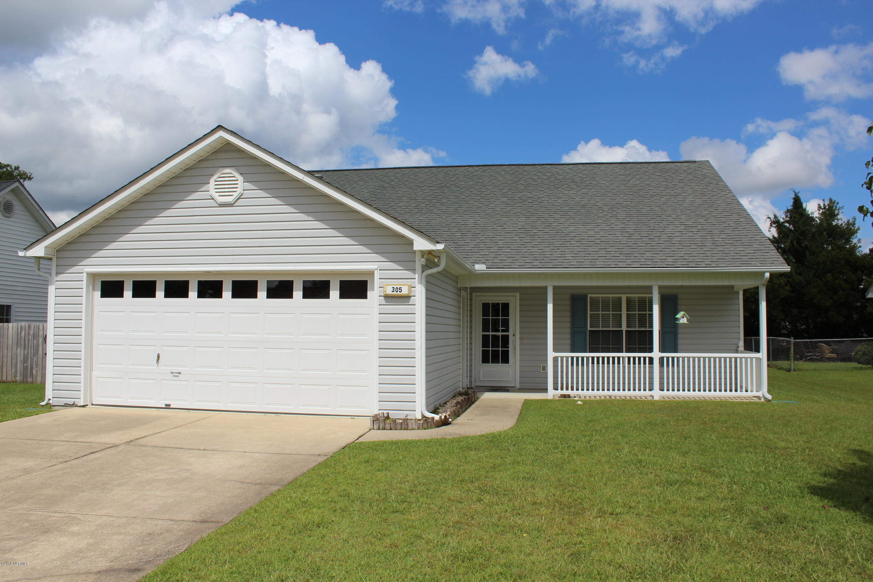 305 Foxhall Road Newport, NC 28570 - Photo 31 of 32 Front of House