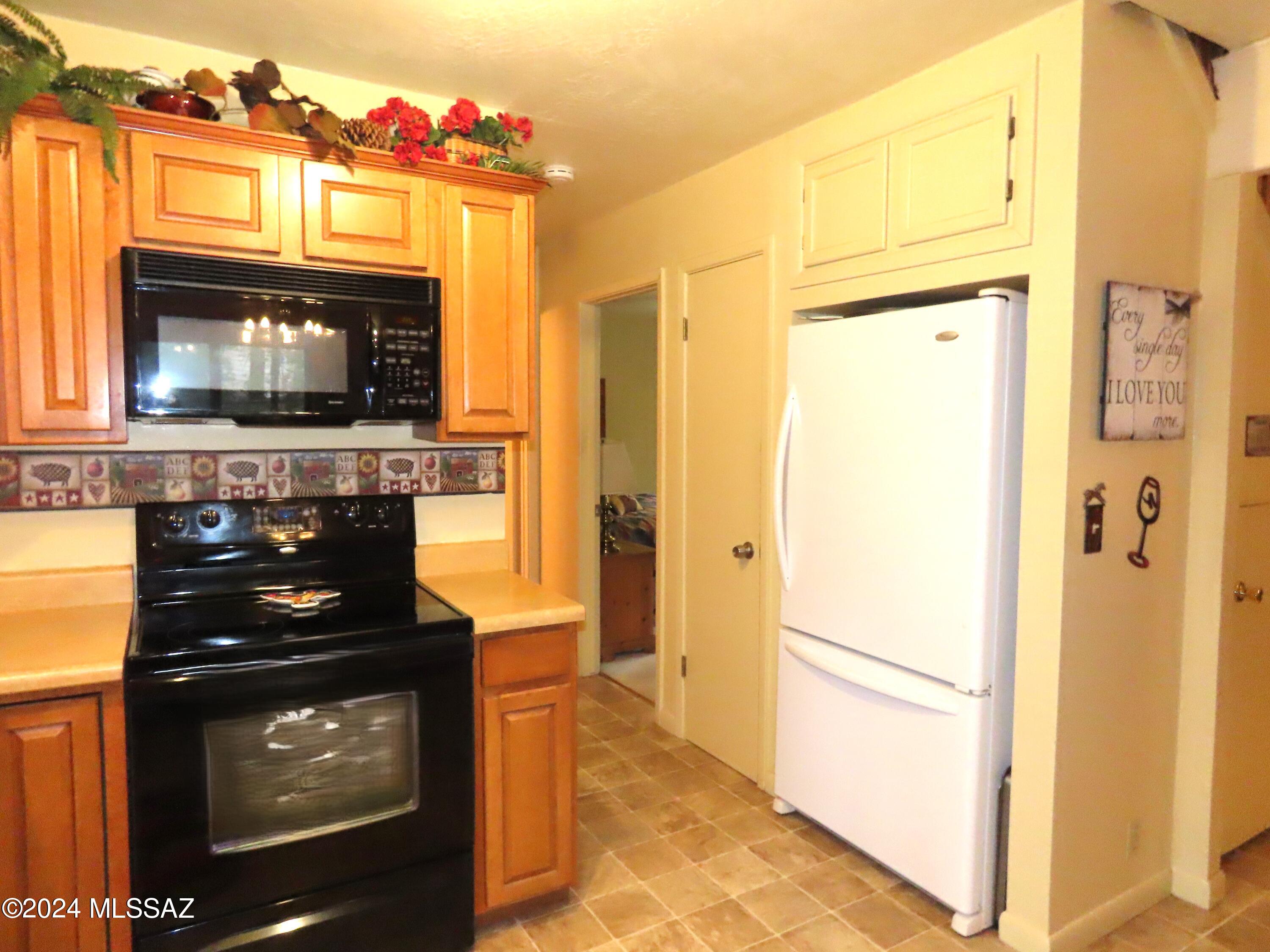 1392 East Rim Road Pinetop, AZ 85935 - Photo 11 of 40 Gallery Image 11