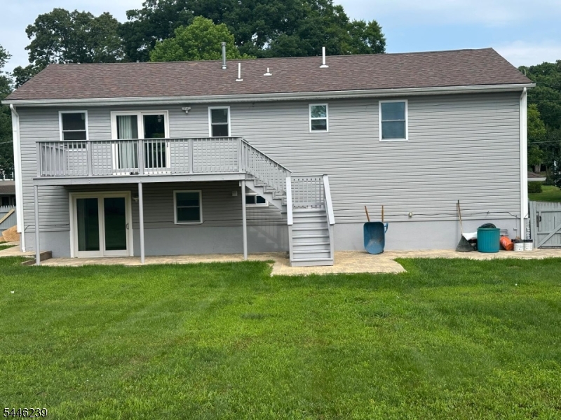 2 Hastings Road Morris Plains, NJ 07950 - Photo 3 of 19
