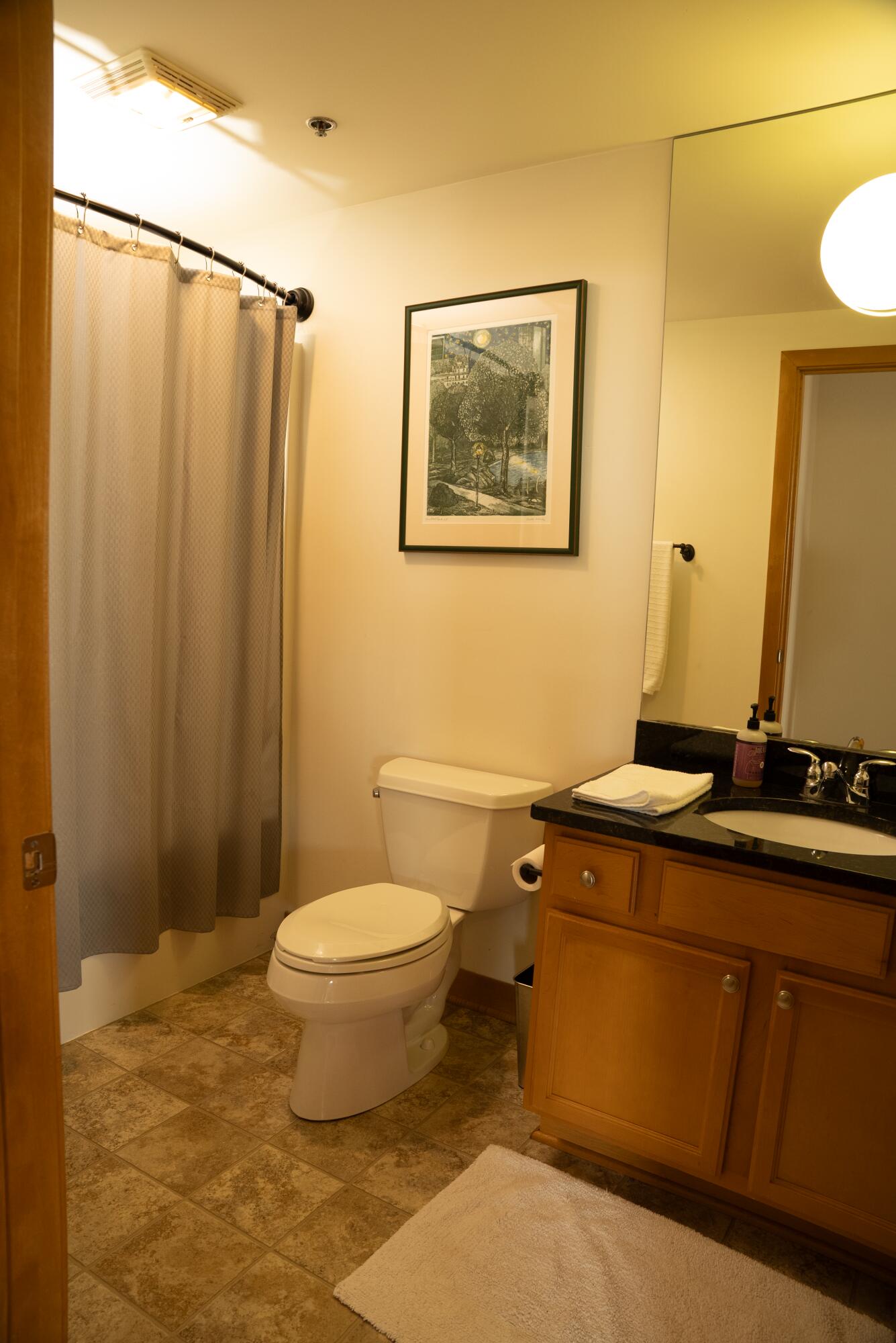 720 South Marquette Street, Unit 417 Racine, WI 53403 - Photo 10 of 11 Bath 2