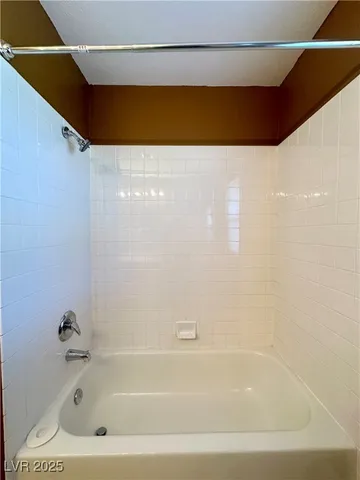 $2,450 | 2705 Sweet Willow Lane, Las Vegas, NV 89135