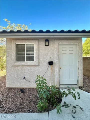 $2,450 | 2705 Sweet Willow Lane, Las Vegas, NV 89135