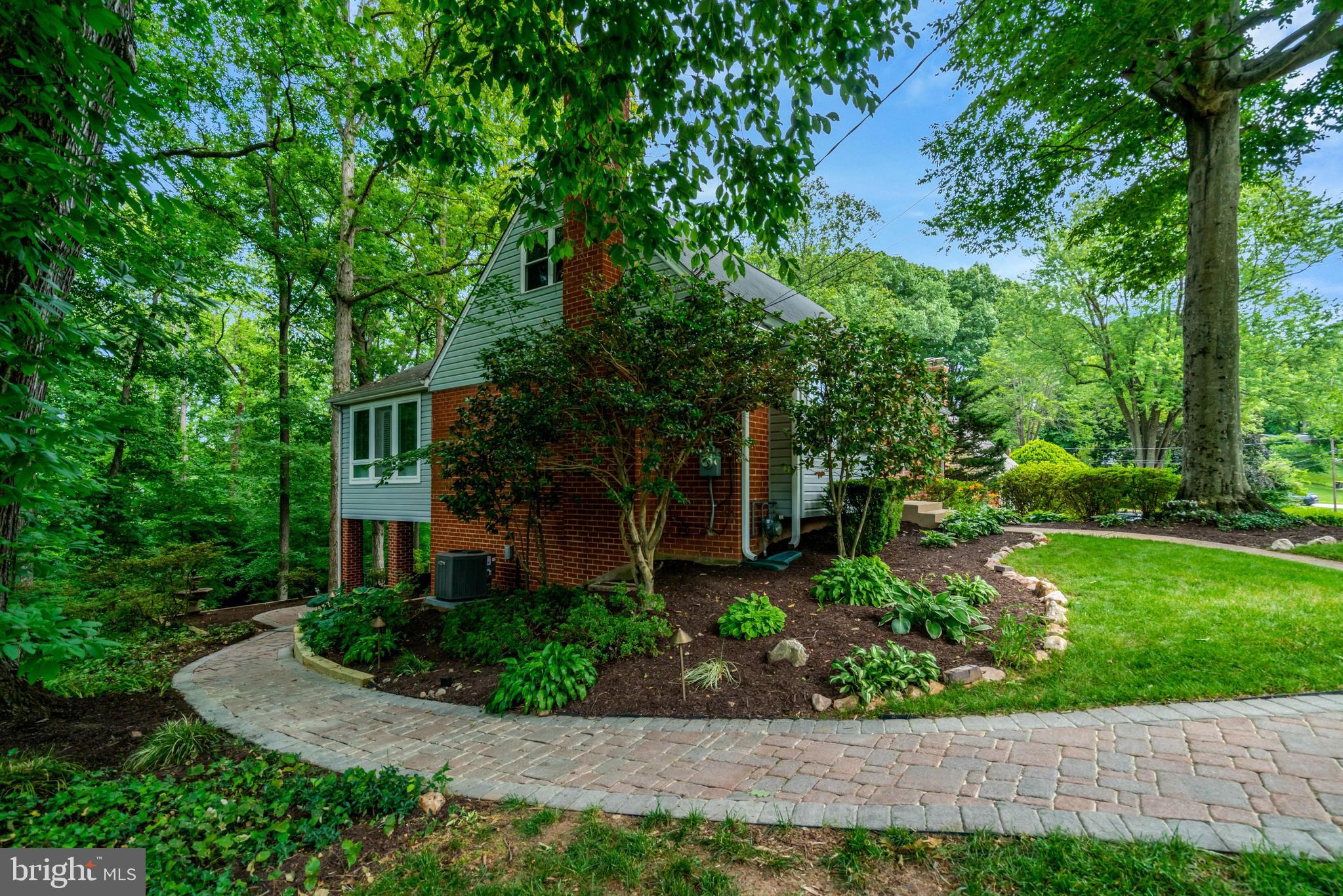 8640 Victoria Road Springfield, VA 22151 - Photo 15 of 75