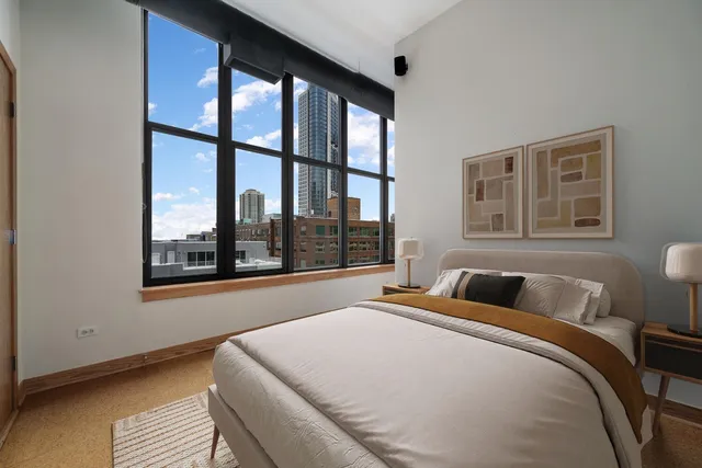 $700,000 | 333 West Hubbard Street, Unit 713, Chicago, IL 60654