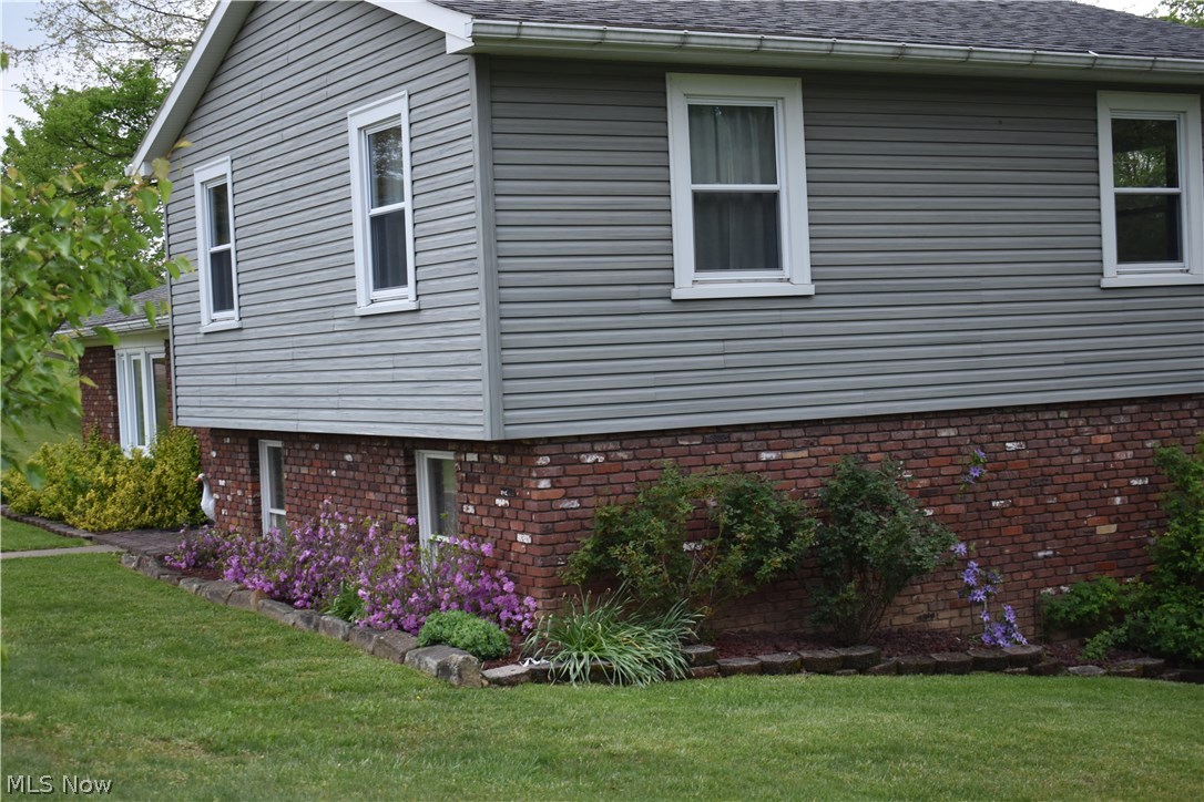 62227 Hawthorne Hill Road Shadyside, OH 43947 - Photo 32 of 35