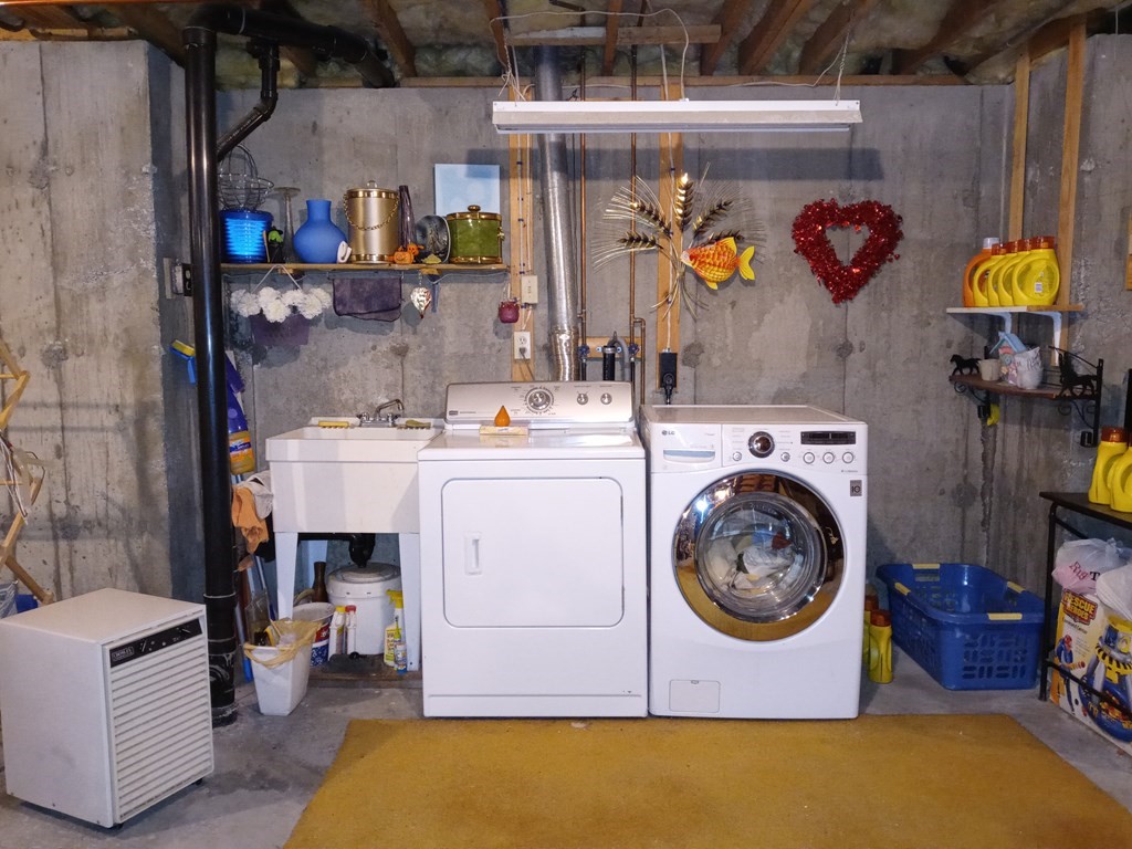 77 Botany Bay Road, Unit 122 Worcester, MA 01602 - Photo 14 of 22 Gallery Image 14