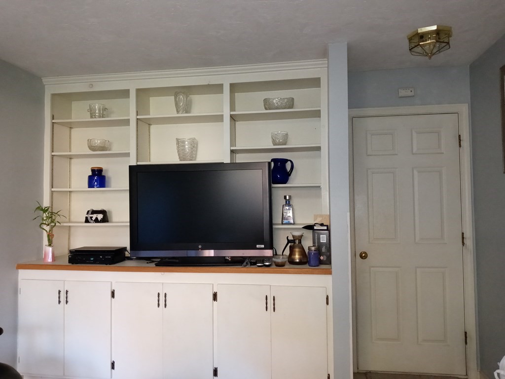 77 Botany Bay Road, Unit 122 Worcester, MA 01602 - Photo 8 of 22 Gallery Image 8