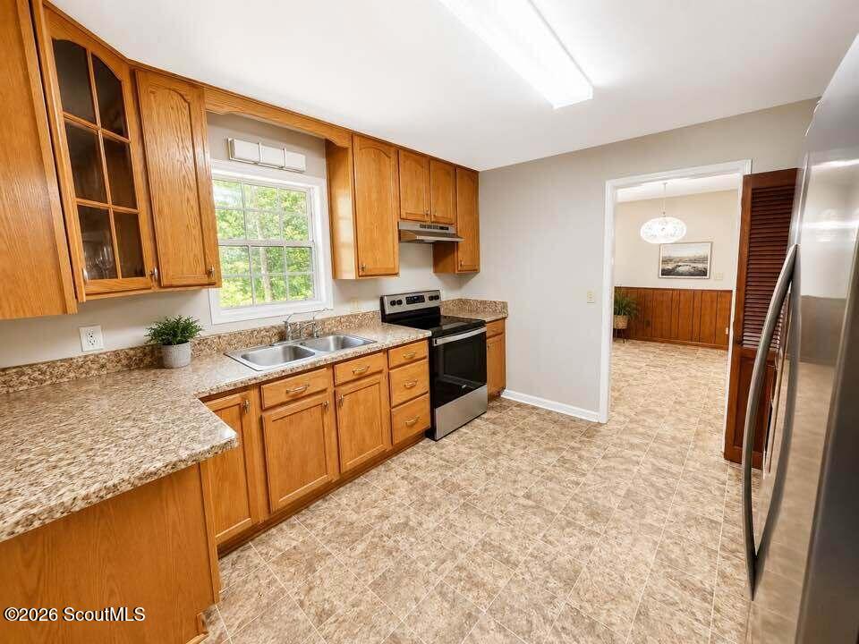 2329 Ware Street Blackshear, GA 31516 - Photo 7 of 23