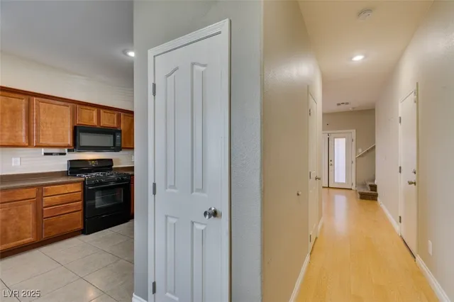 $1,695 | 169 Almond Ridge Place, Henderson, NV 89015