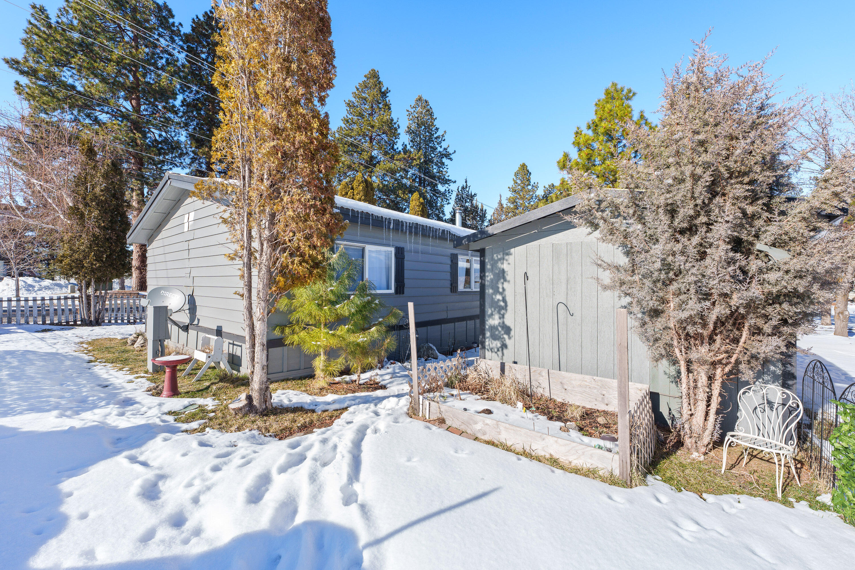 61292 Parrell Road, Unit 30 Bend, OR 97702 - Photo 7 of 29 DSC00652