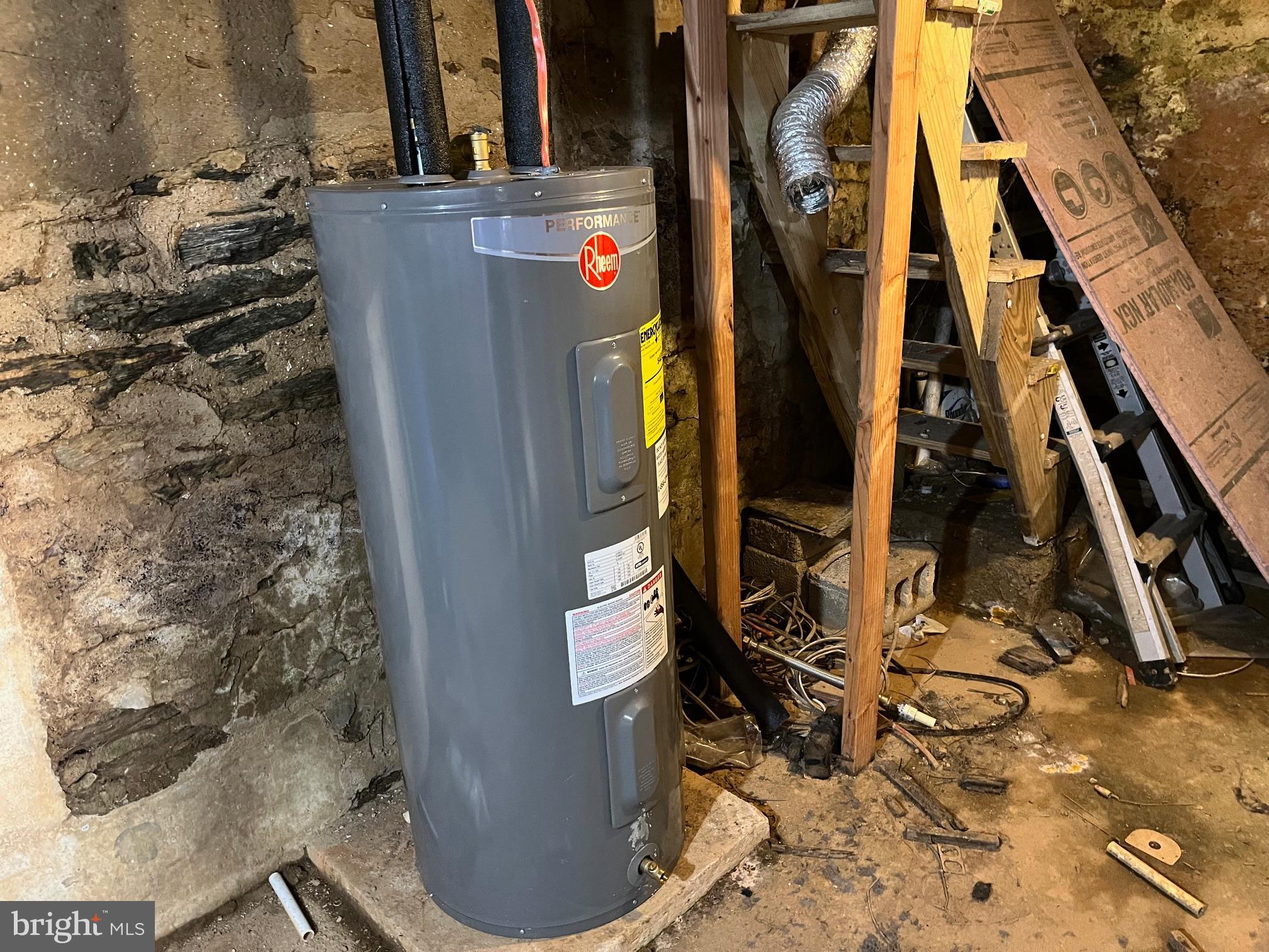 242 Wiley Mill Road New Park, PA 17352 - Photo 16 of 17