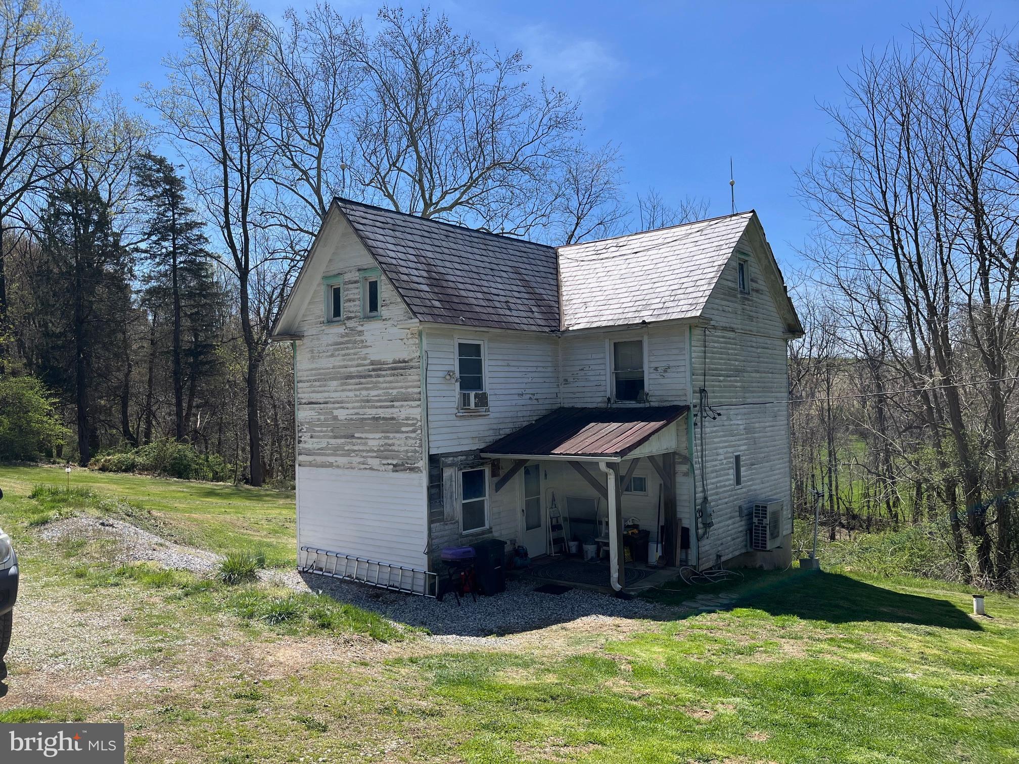 242 Wiley Mill Road New Park, PA 17352 - Photo 2 of 17