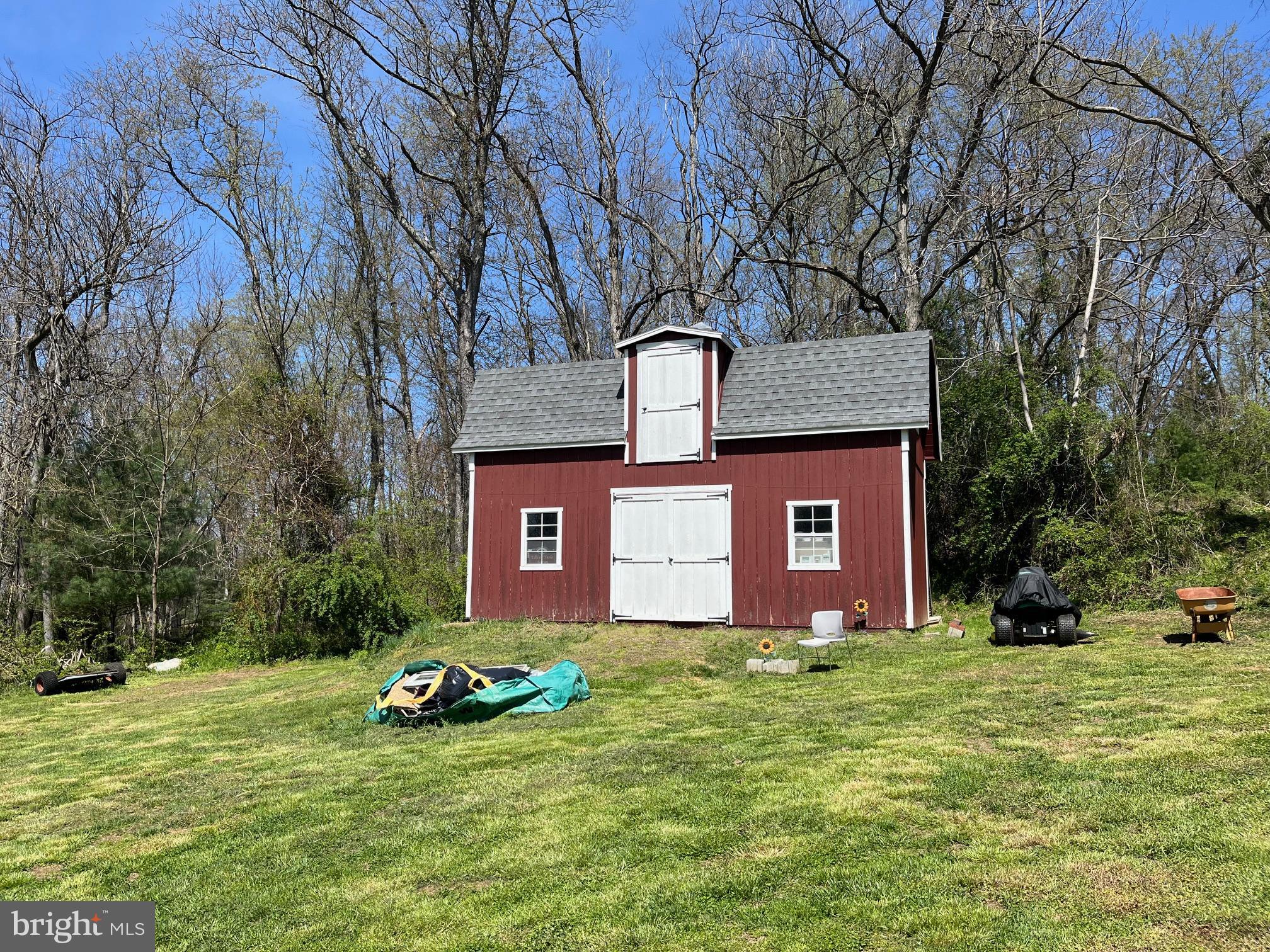 242 Wiley Mill Road New Park, PA 17352 - Photo 5 of 17