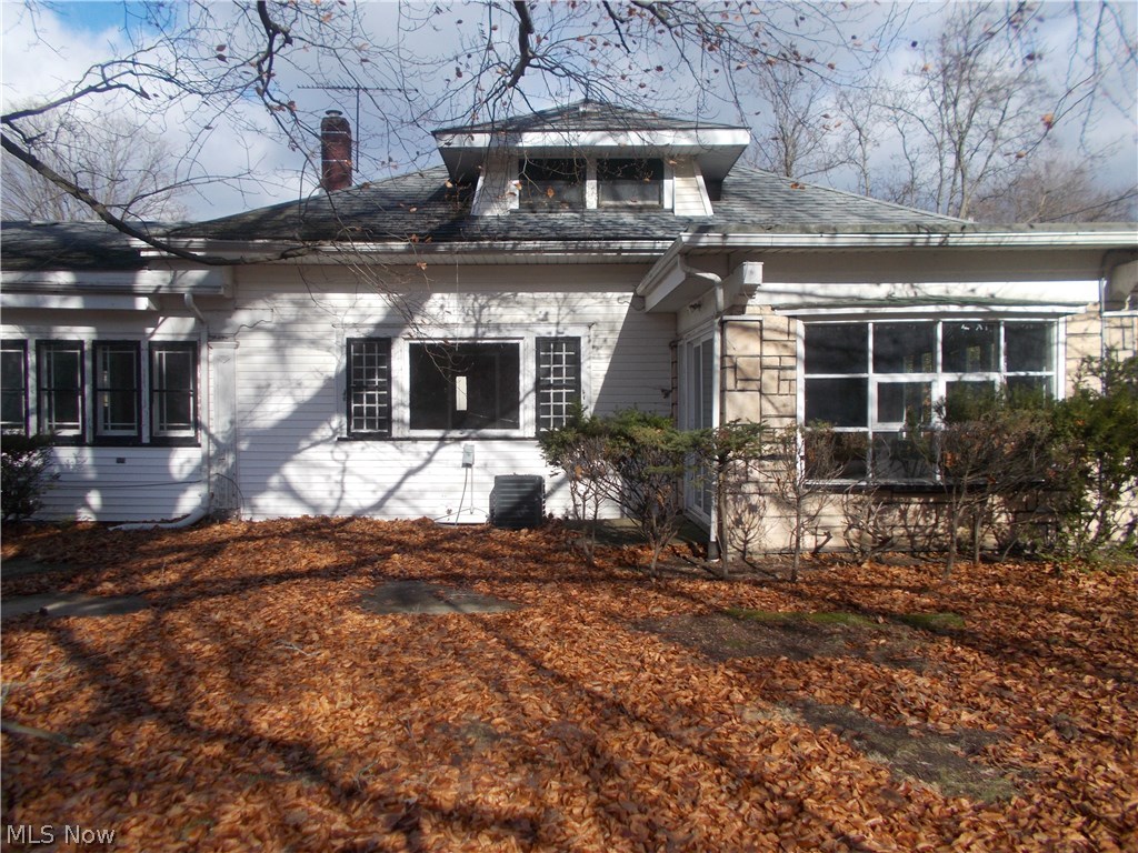 754 Wall Street Akron, OH 44310 - Photo 2 of 21 Gallery Image 2