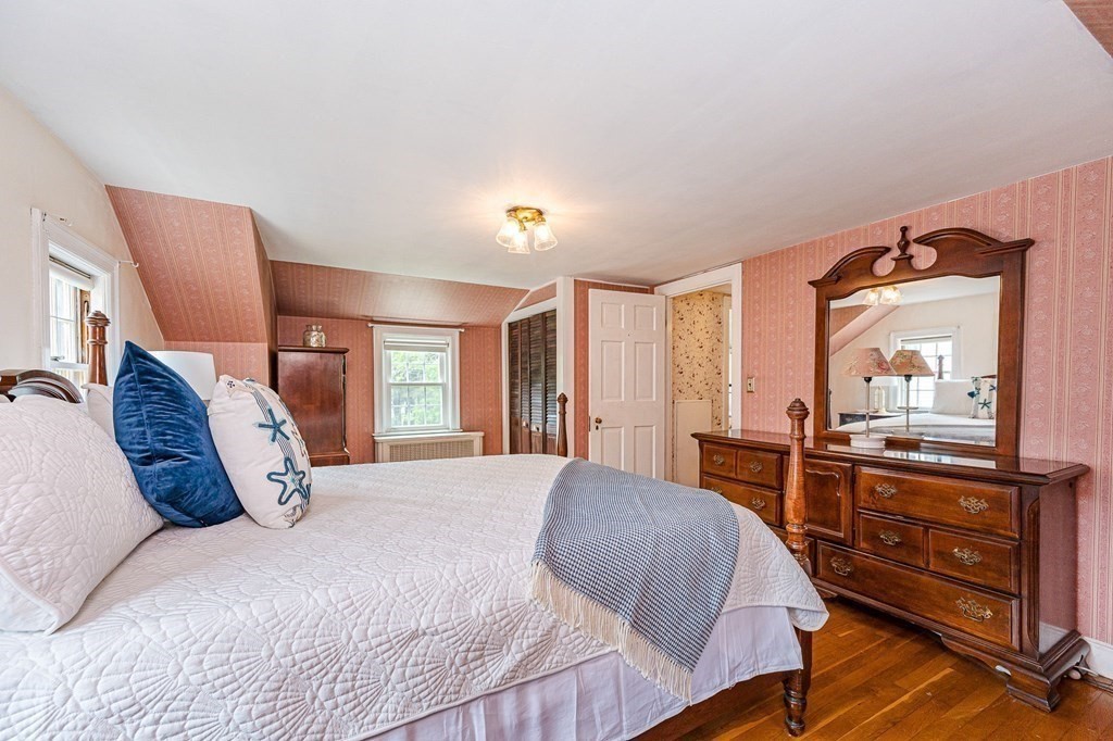 34 Longfellow Road Reading, MA 01867 - Photo 21 of 41 Gallery Image 21