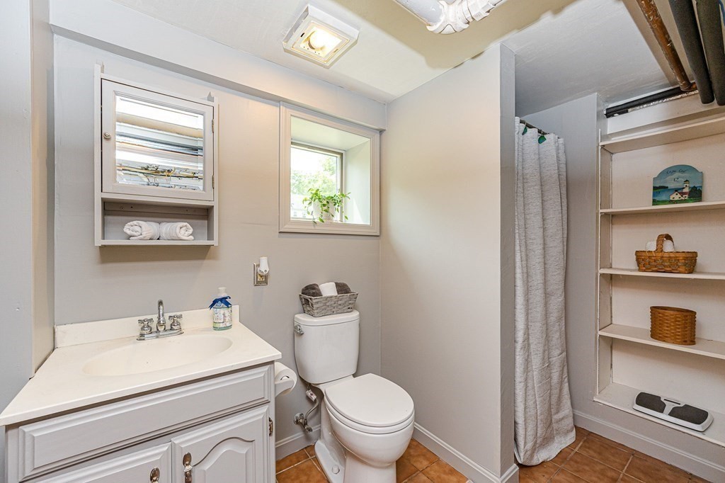 34 Longfellow Road Reading, MA 01867 - Photo 31 of 41 Gallery Image 31