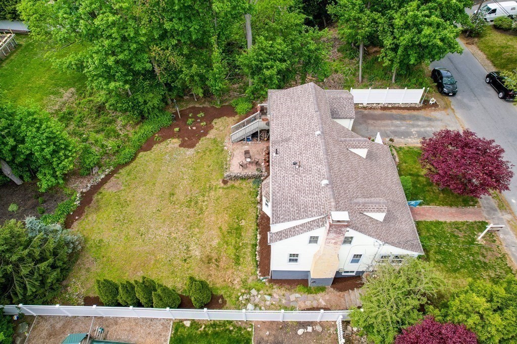34 Longfellow Road Reading, MA 01867 - Photo 36 of 41 Gallery Image 36