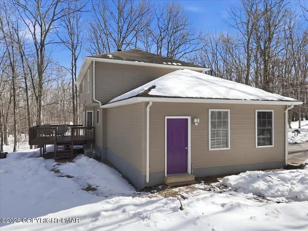 $399,000 | 5124 Hickory Lane, East Stroudsburg, PA 18302