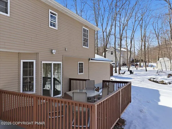$399,000 | 5124 Hickory Lane, East Stroudsburg, PA 18302