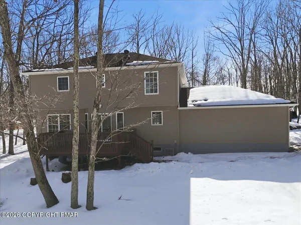 $399,000 | 5124 Hickory Lane, East Stroudsburg, PA 18302