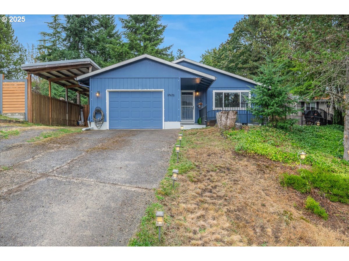 37675 Sandy Heights Street Sandy, OR 97055 - Photo 1 of 30 Gallery Image 1