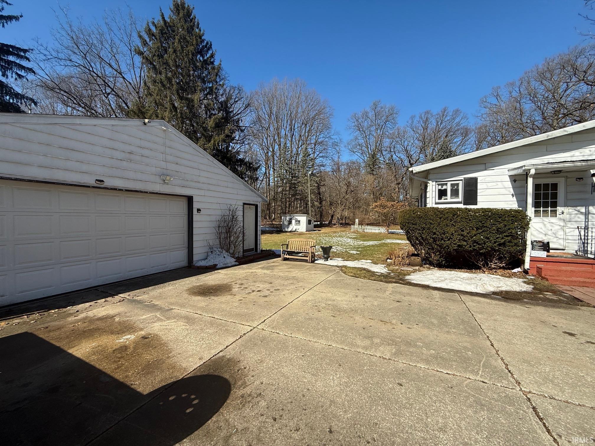51765 Portage Road South Bend, IN 46628 - Photo 6 of 24 Gallery Image 6