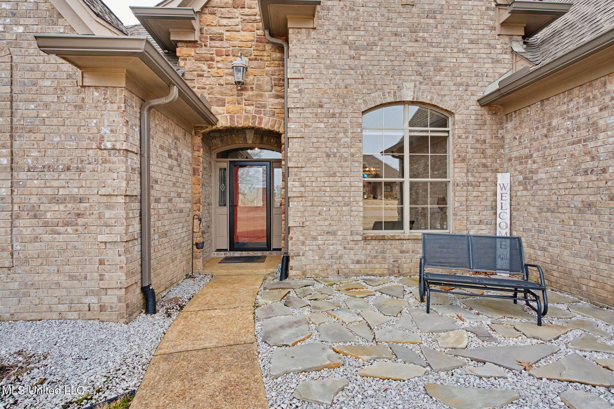 14185 Chapel Ridge Trail Olive Branch, MS 38654 - Photo 7 of 42 Front