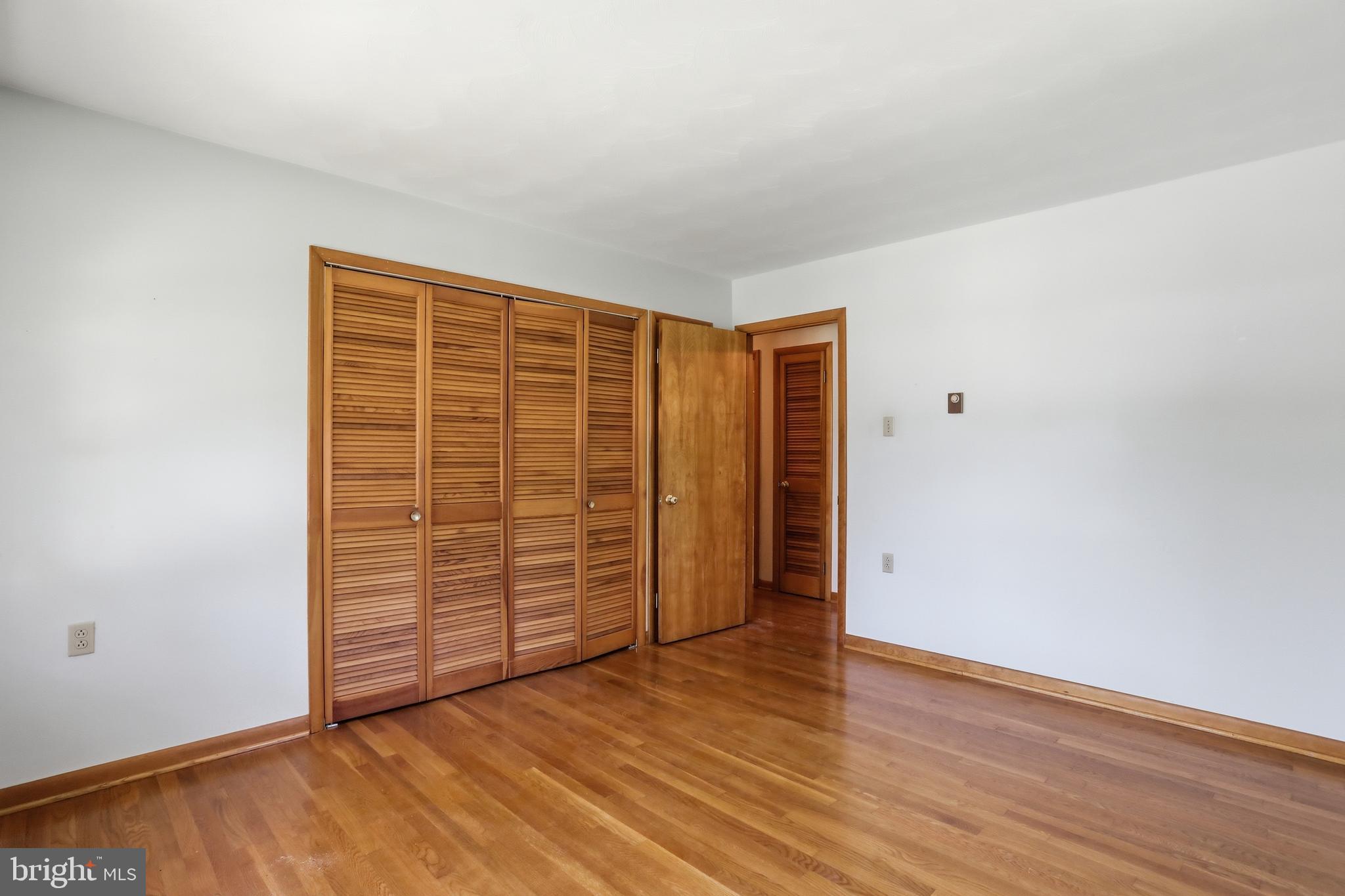 206 Dogwood Road Winchester, VA 22602 - Photo 22 of 39 Bedroom 1