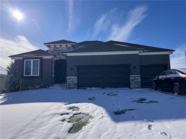 $615,000 | 19485 West 202nd St Spring Hill, Spring Hill, KS 66083