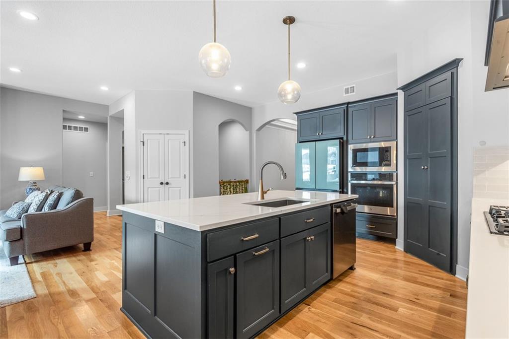 19485 West 202nd St Spring Hill Spring Hill, KS 66083 - Photo 11 of 46