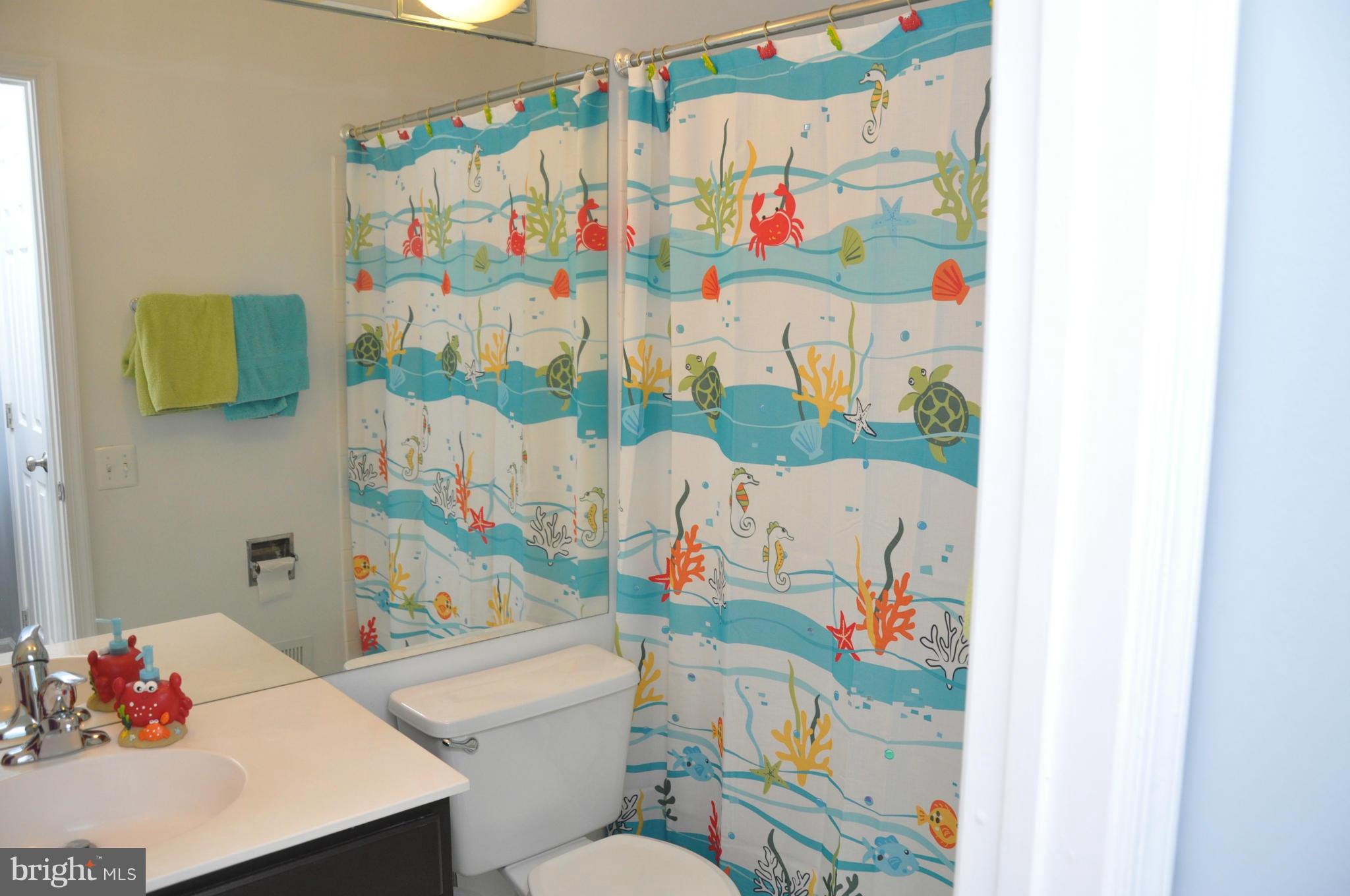 8218 Winstead Place, Unit 203 Manassas, VA 20109 - Photo 26 of 27 Bath
