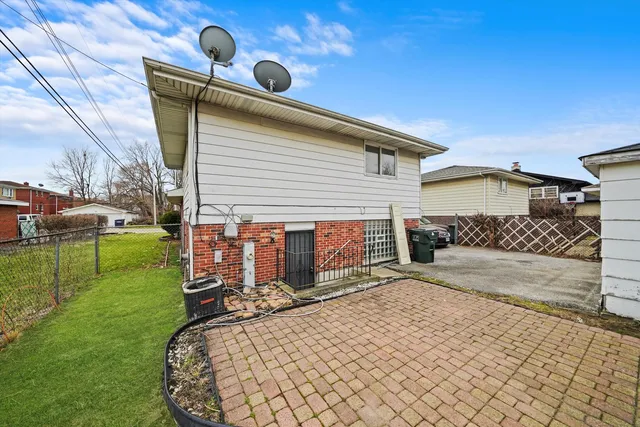 $219,000 | 1138 East 151st Street, Dolton, IL 60419