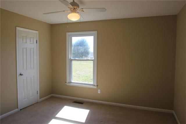 218 Old Bushy Branch Road Manchester, TN 37355 - Photo 11 of 20 Gallery Image 11
