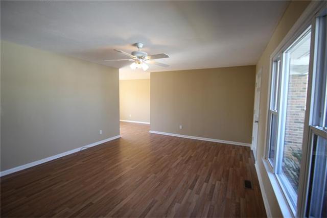 218 Old Bushy Branch Road Manchester, TN 37355 - Photo 3 of 20 Gallery Image 3