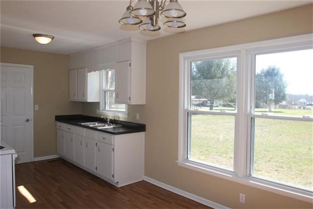 218 Old Bushy Branch Road Manchester, TN 37355 - Photo 8 of 20 Gallery Image 8