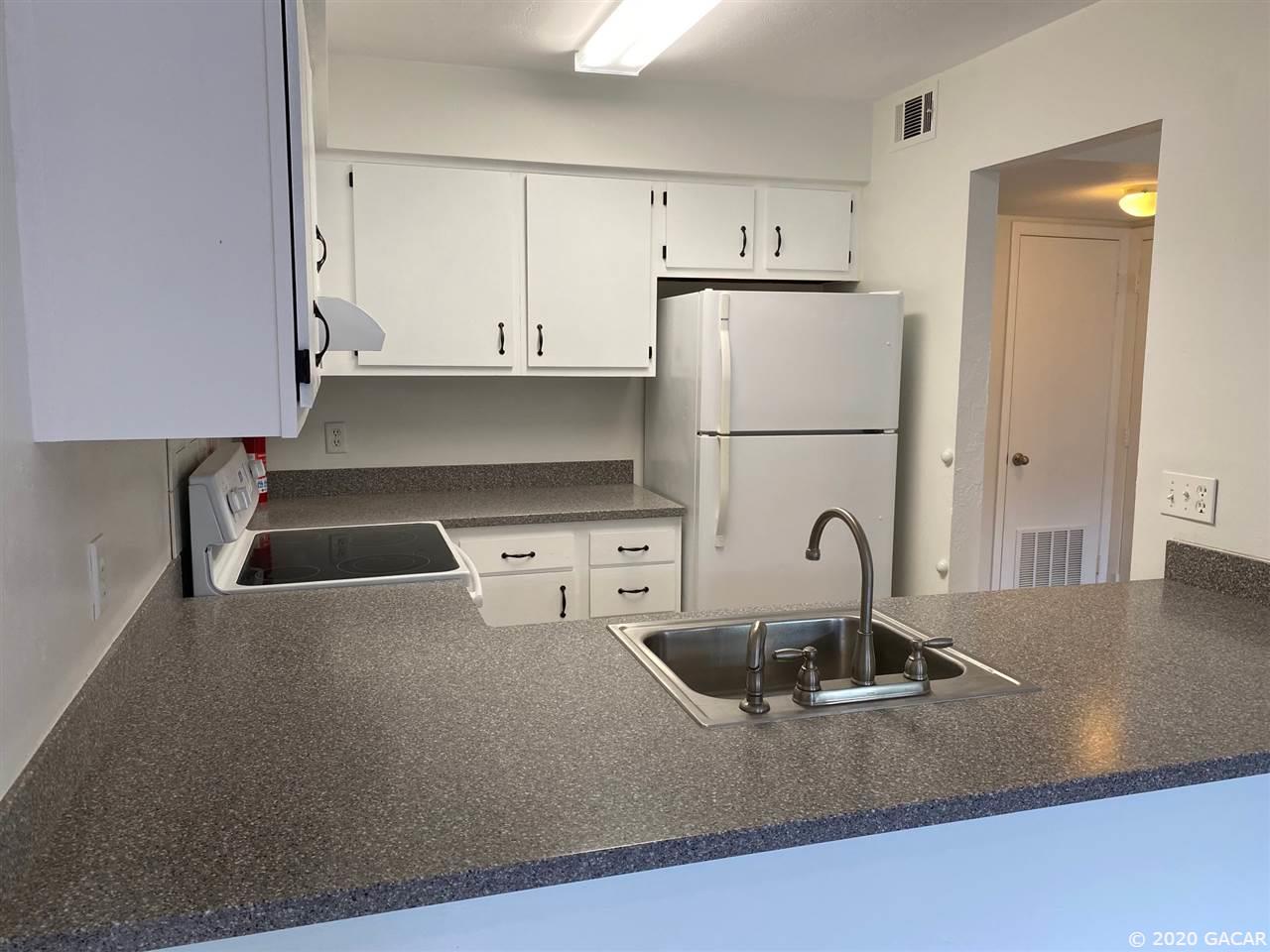 4357 Southwest 20th Lane Gainesville, FL 32607 - Photo 5 of 19