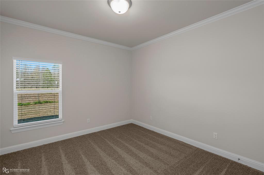 316 Peason Ridge Bossier City, LA 71112 - Photo 30 of 36 an empty room with a window