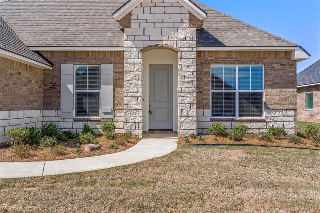 316 Peason Ridge Bossier City, LA 71112 - Photo 4 of 36 a front view of a house