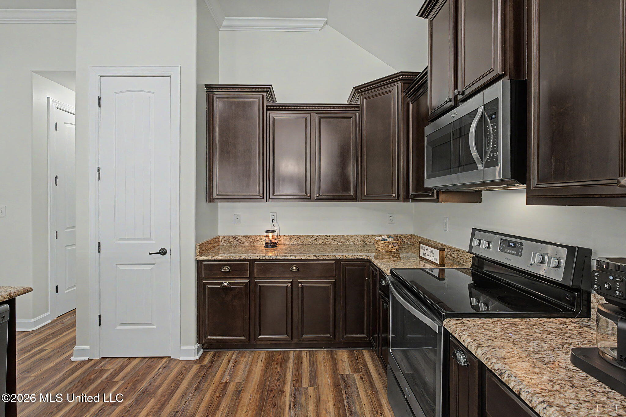 4253 Ridgemont Road Olive Branch, MS 38654 - Photo 18 of 46 Kitchen