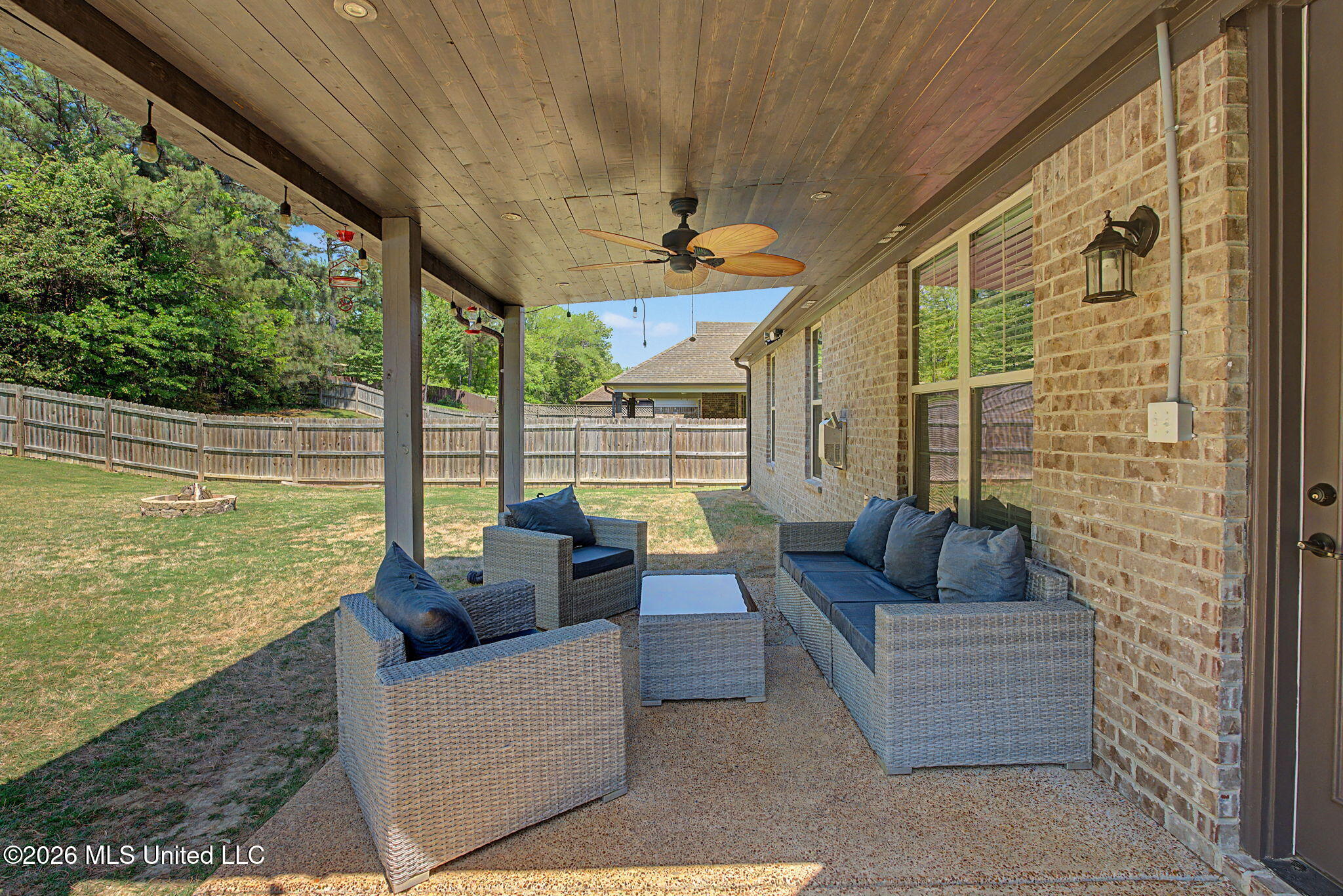 4253 Ridgemont Road Olive Branch, MS 38654 - Photo 31 of 46 Patio