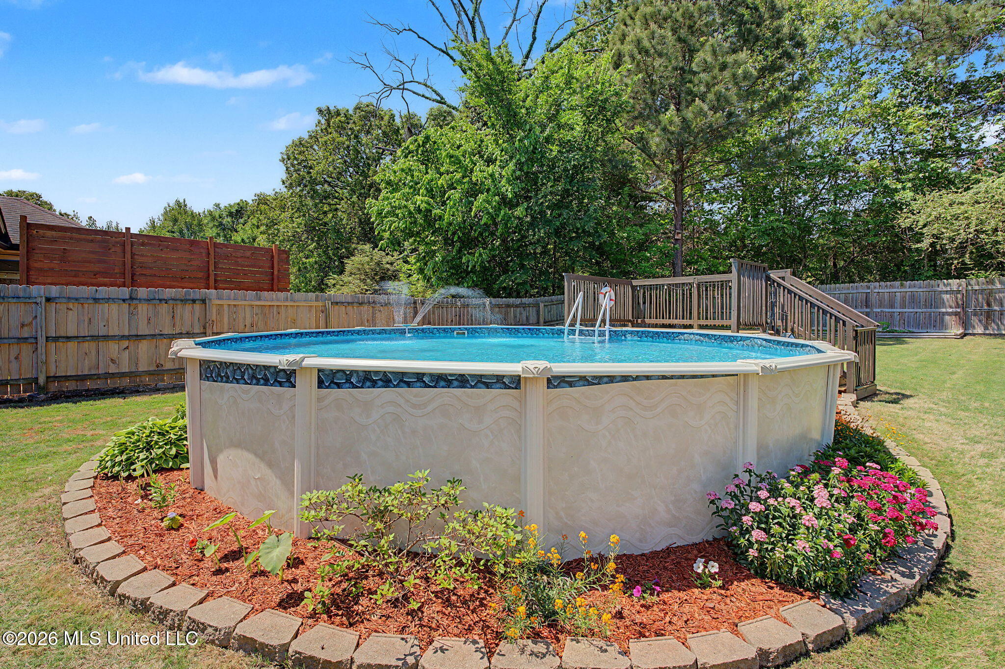4253 Ridgemont Road Olive Branch, MS 38654 - Photo 33 of 46 Pool