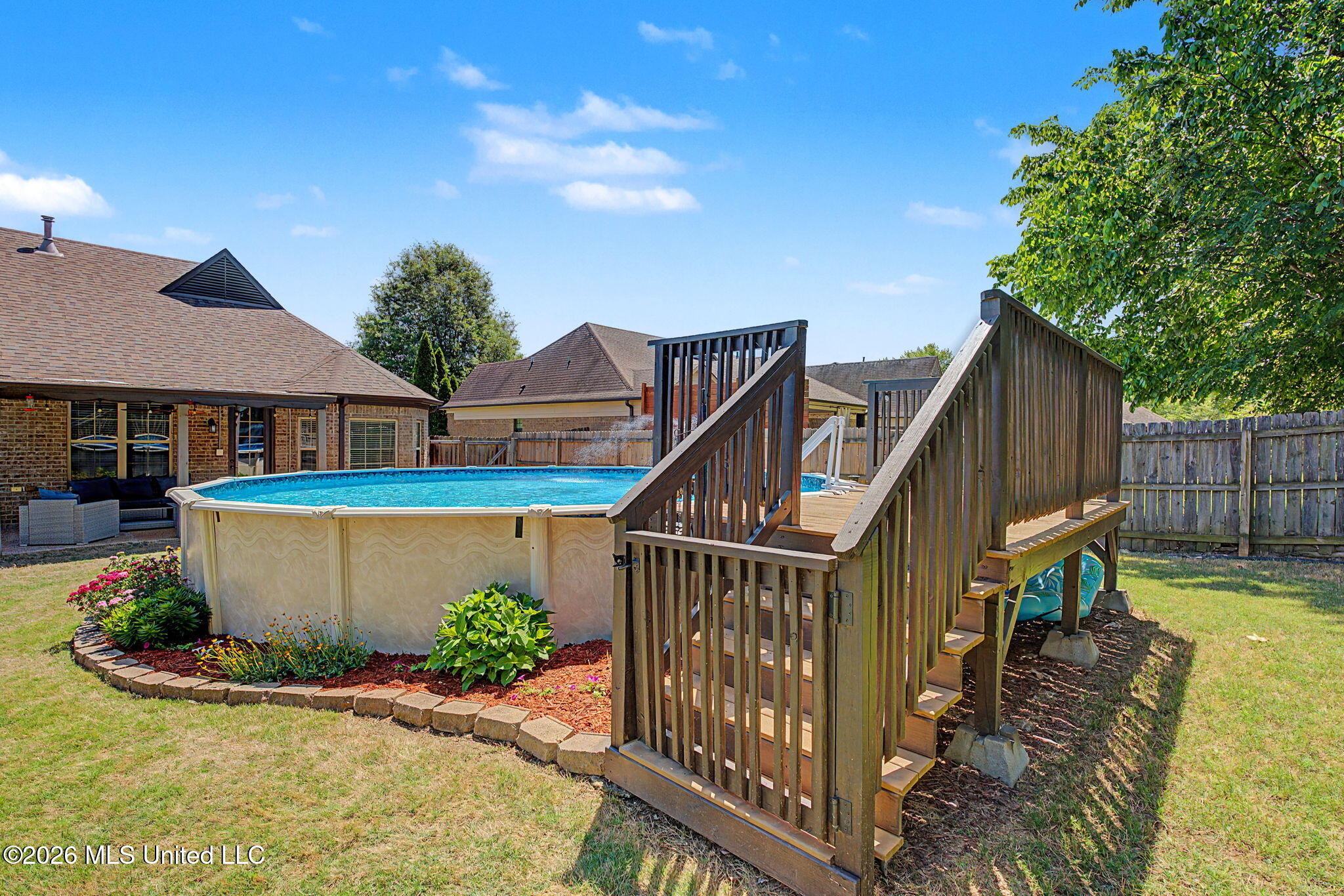 4253 Ridgemont Road Olive Branch, MS 38654 - Photo 35 of 46 Pool