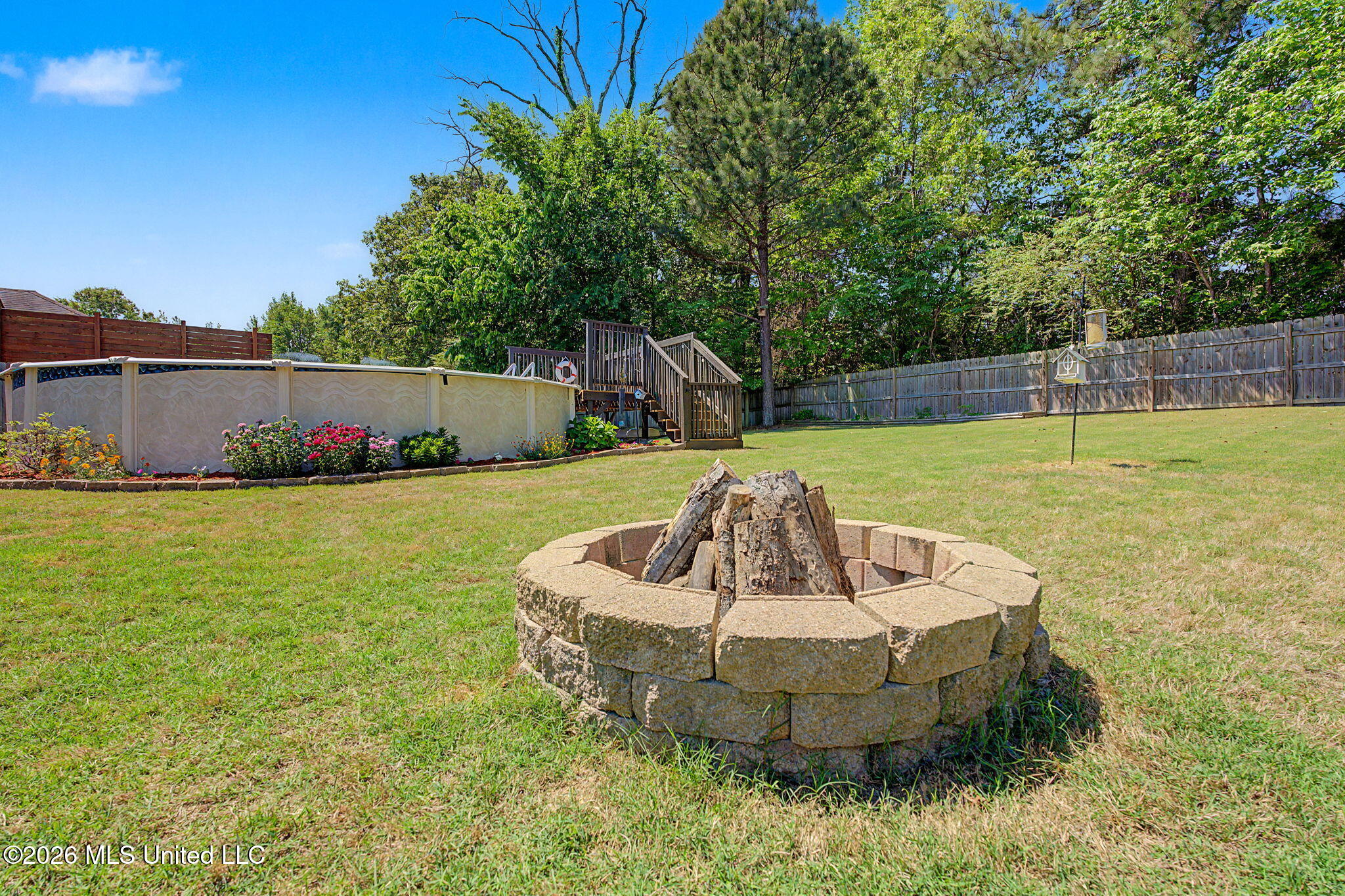 4253 Ridgemont Road Olive Branch, MS 38654 - Photo 36 of 46 Fire Pit
