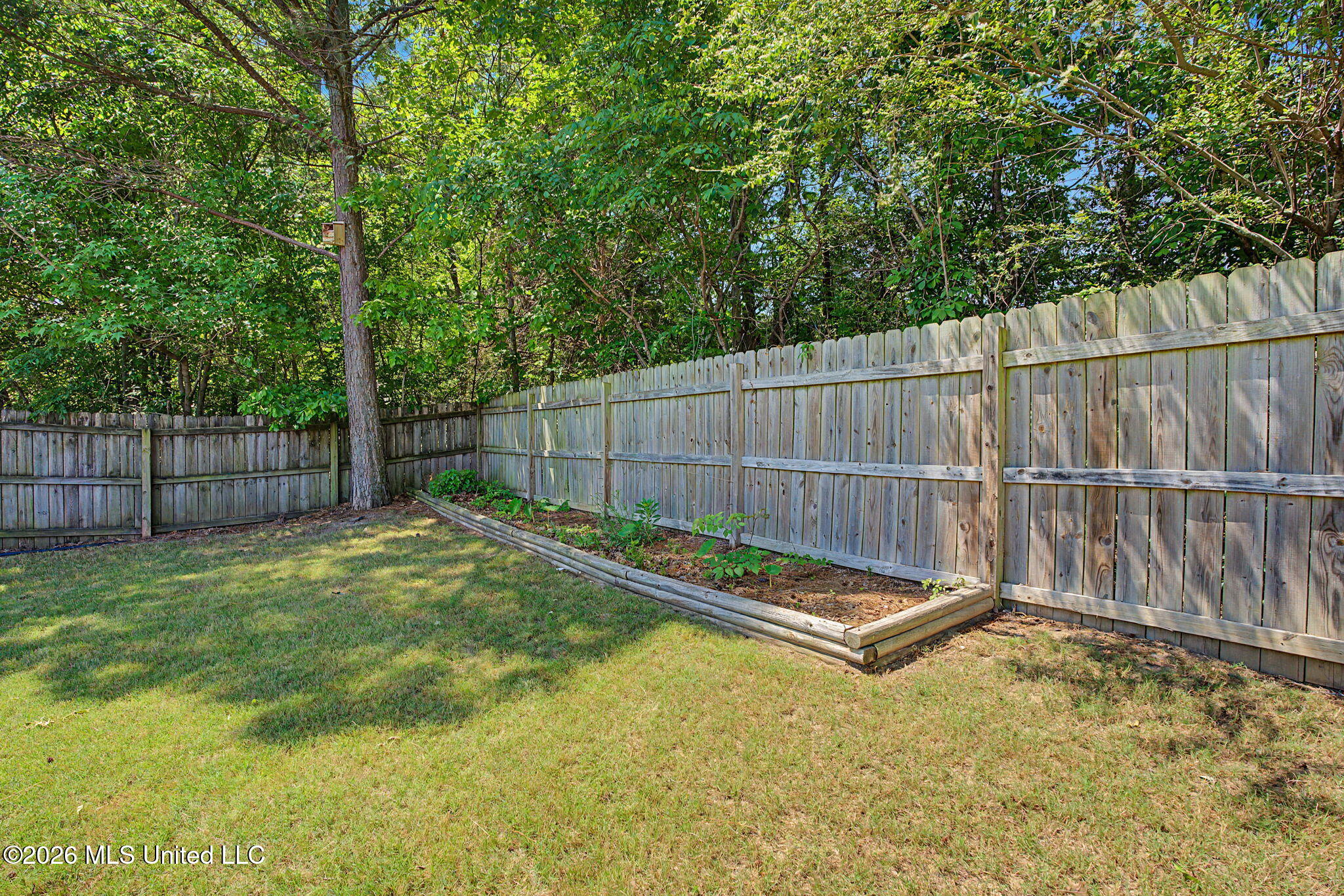 4253 Ridgemont Road Olive Branch, MS 38654 - Photo 37 of 46 Garden Area