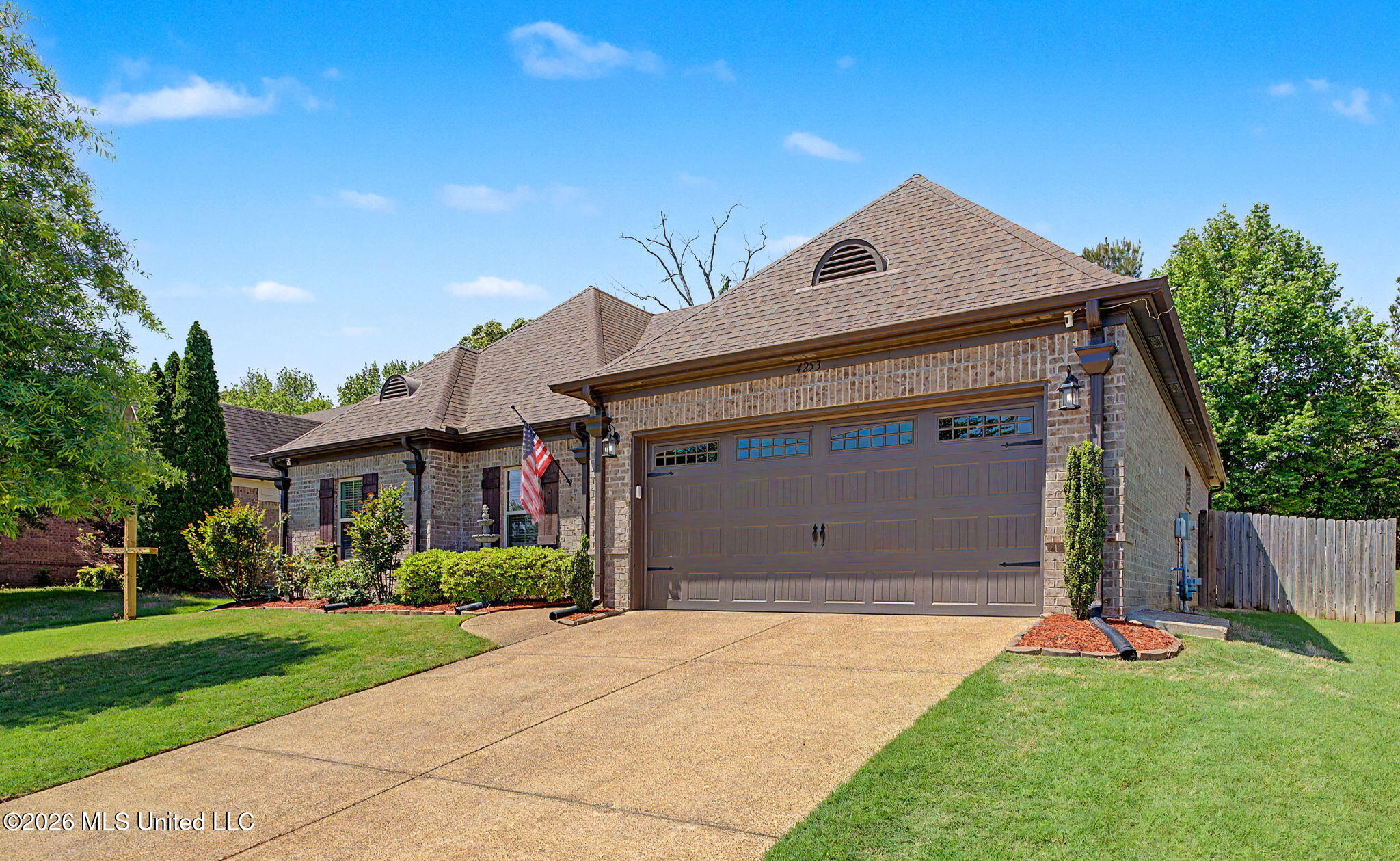 4253 Ridgemont Road Olive Branch, MS 38654 - Photo 7 of 46 Front