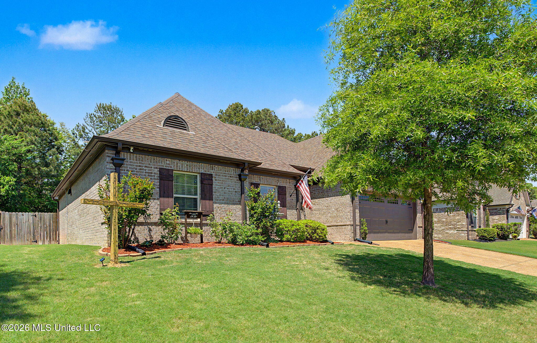 4253 Ridgemont Road Olive Branch, MS 38654 - Photo 8 of 46 Front